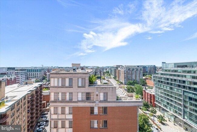 Building Photo - 400 Massachusetts Ave NW