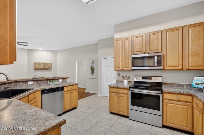 Building Photo - 1634 Majestic View Ln
