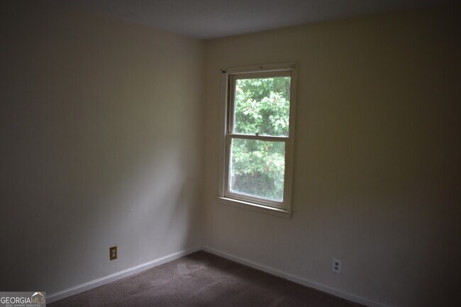 Building Photo - 4375 Barrington Pl