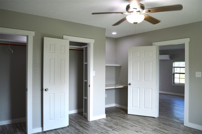 Building Photo - 29315 Burton Cemetery Rd