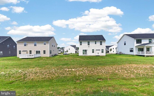 Building Photo - 1047 Watson Ct
