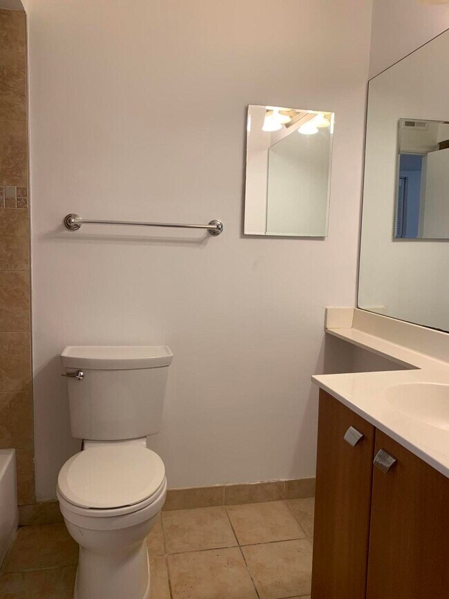 Building Photo - 1335 Crystal Way