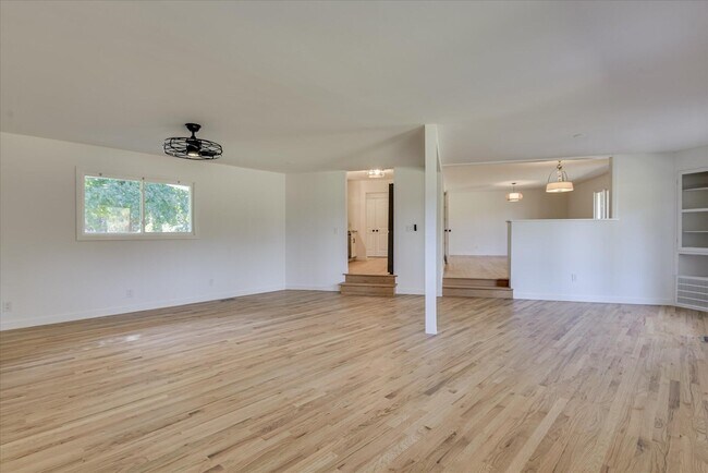 Building Photo - 2897 Wagener Rd