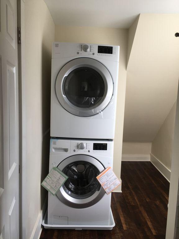 Laundry - 317 Laurel Street West