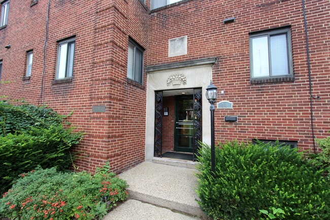 Building Photo - Purchase Place Apartments