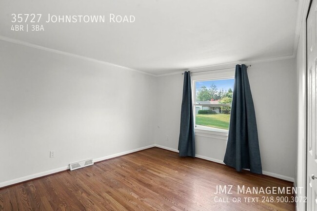 Building Photo - 35727 Johnstown Rd