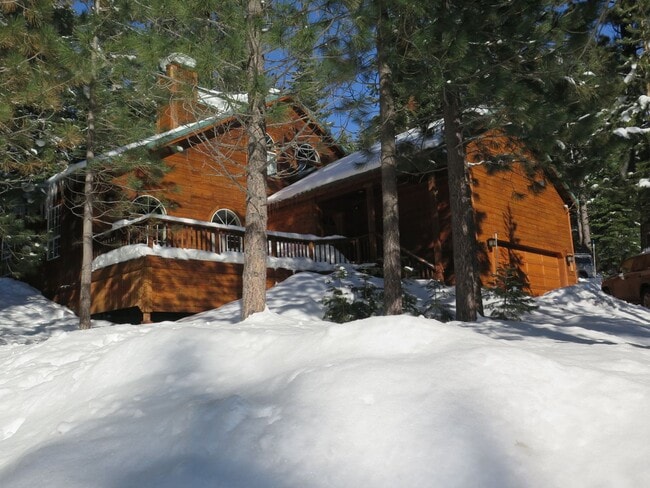 Primary Photo - 6-Month Ski Lease in Tahoe Donner, Availab...