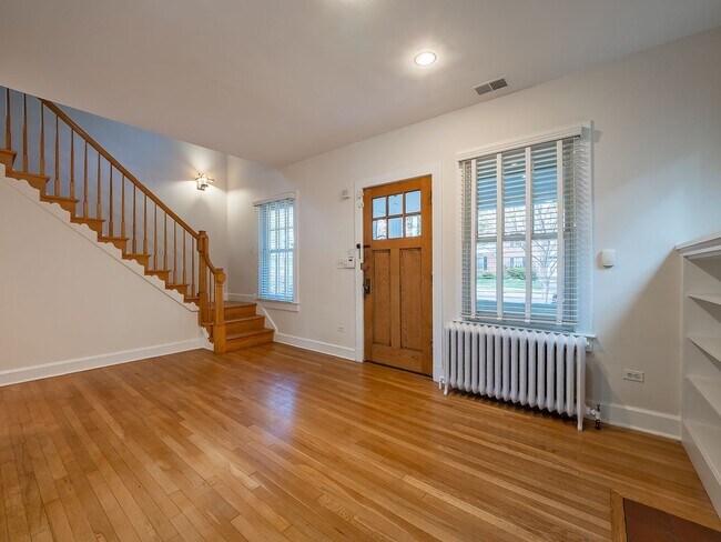 Building Photo - Charming, Renovated Bungalow in NW DC Tenley Area