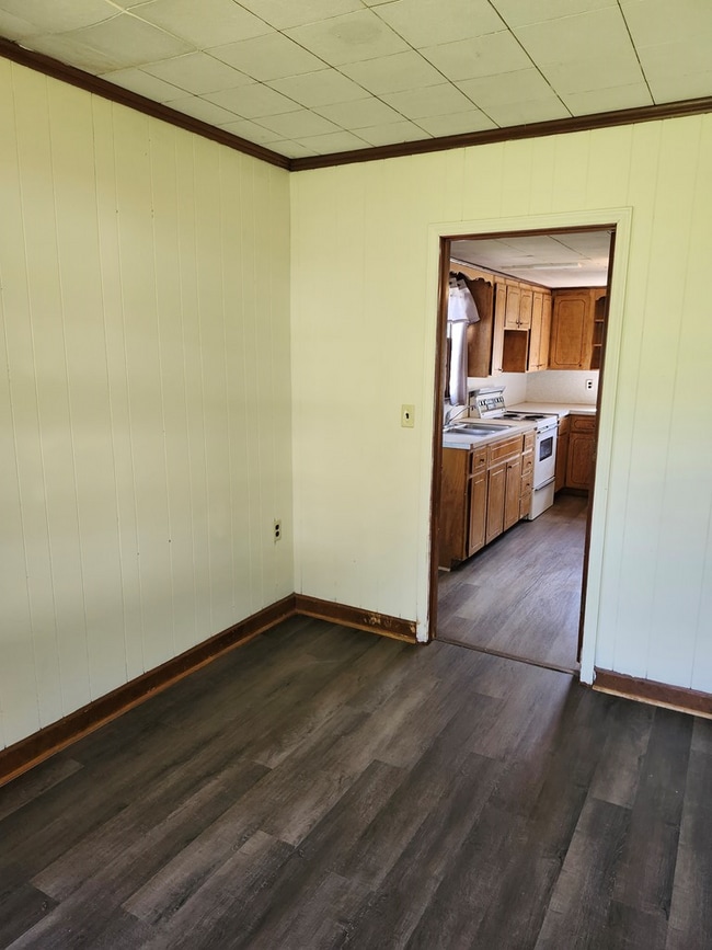 Building Photo - 300 Webbs Mill Rd N