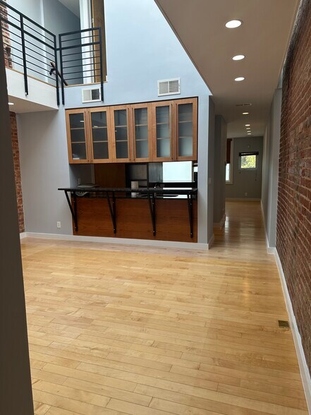 Building Photo - 1207 Lamont St NW