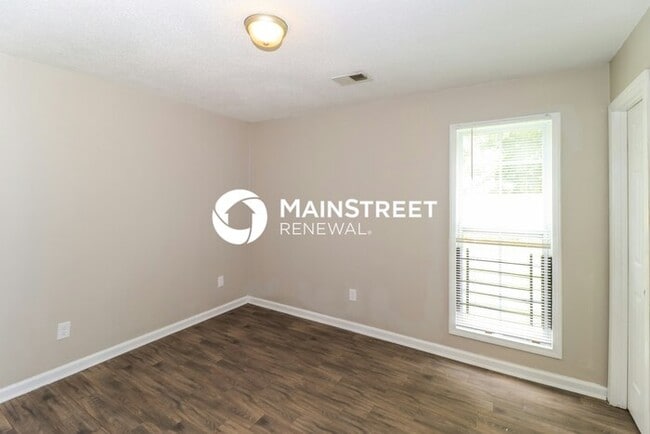 Building Photo - 3 Bedroom Pet-Friendly Home in Memphis, TN...