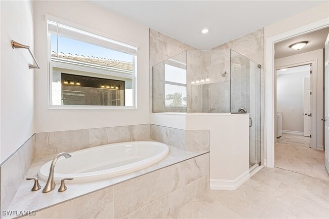 Building Photo - 534 Kamari Cv