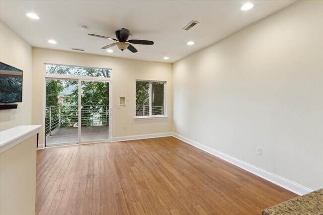 Building Photo - 1733 N Gratz St