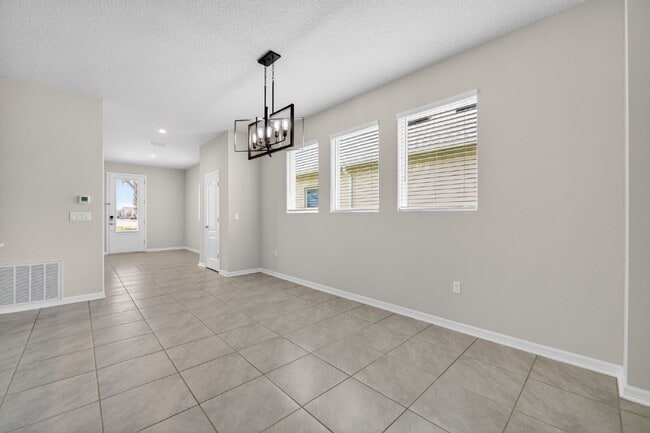 Building Photo - 17948 Passionflower Cir