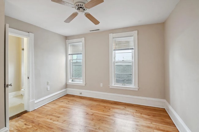 Building Photo - 2812 Garfield Ave