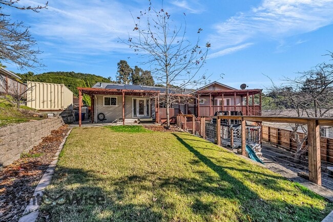 Building Photo - 1951 Heath Dr