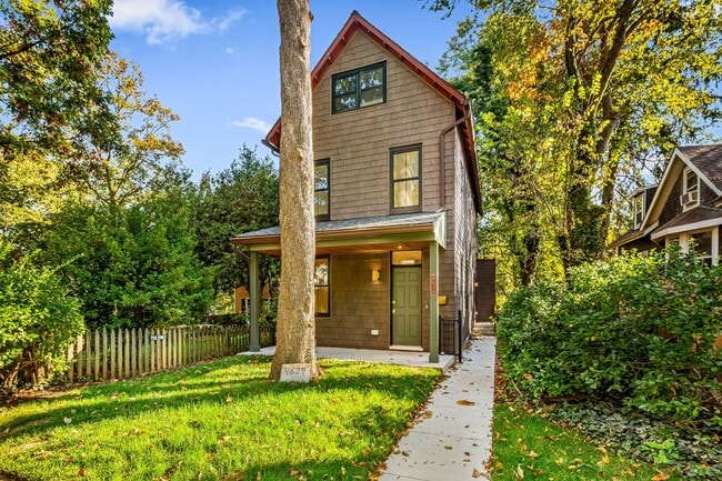 Building Photo - 4629 Keswick Rd