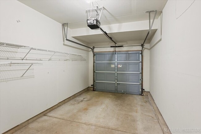 Building Photo - 2553 Carrolwood Rd
