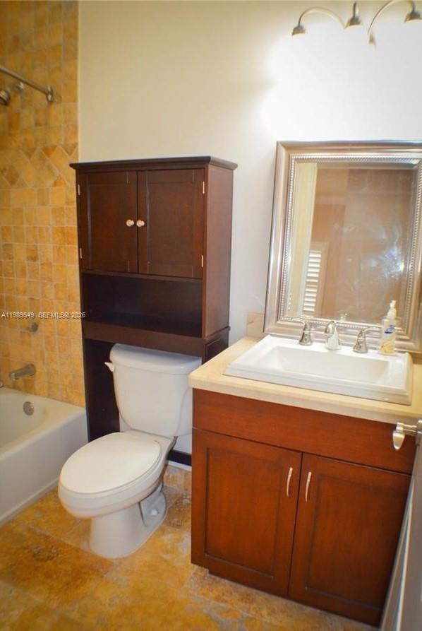 Building Photo - 7048 SW 83rd Ct