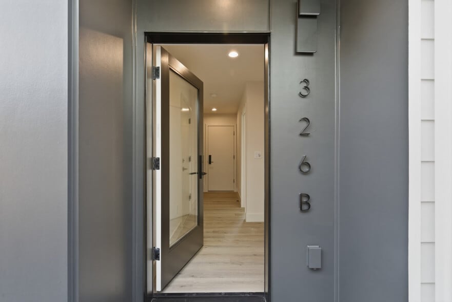 Building Photo - 324 NW 80th St