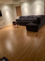 Building Photo - 18 Schollcrest Ave