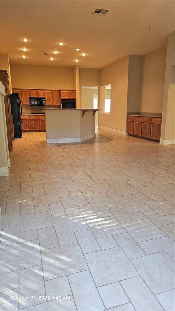 Building Photo - SOUTHERN HIGHLANDS SINGLE STORY 3 CAR GARAGE HOME