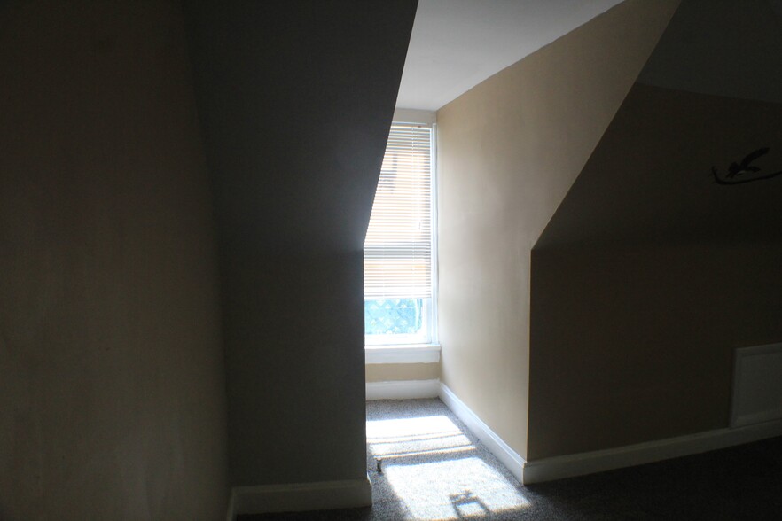 Bedroom 2 - 266 S Prospect St
