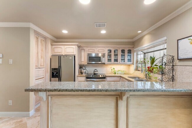 Building Photo - 2209 W Settler's Way