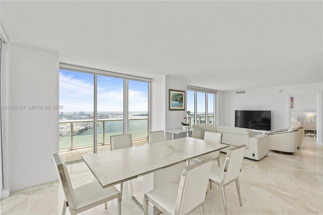 Building Photo - 50 Biscayne Blvd