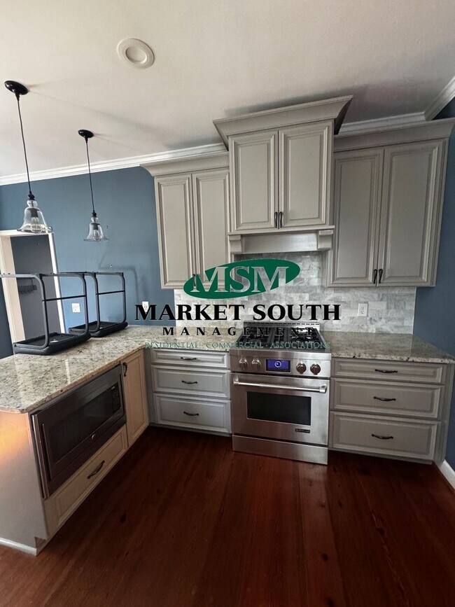 Building Photo - RARE SKIDAWAY ISLAND RENTAL IN SOUTH HARBOR- APPOINTMENT NEEDED TO VIEW!