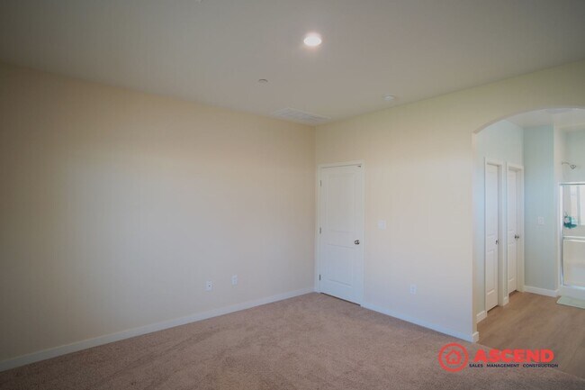 Building Photo - Brand New 3 Bedroom Home!