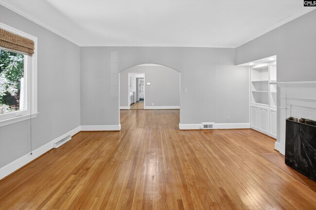 Building Photo - 512 Carrison St