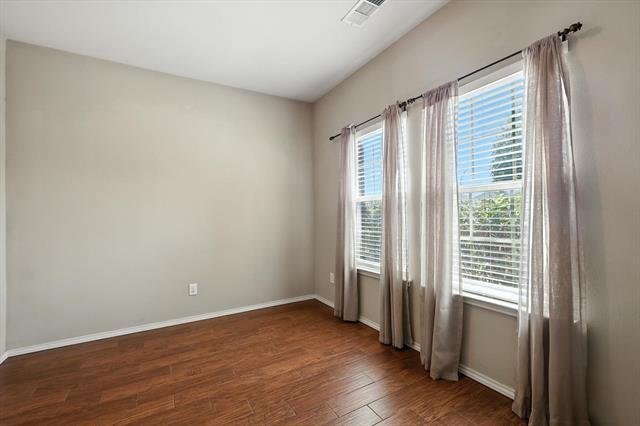 Building Photo - 500 Foxcraft Dr