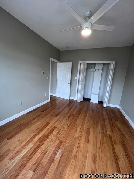 Building Photo - 1084 Dorchester Ave