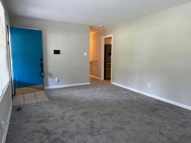 Building Photo - Wonderful Ranch Home In Raleigh, Available...