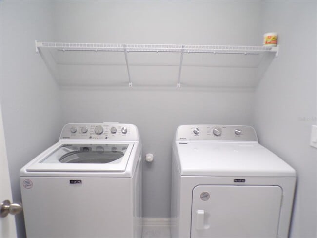 Building Photo - 25583 Deep Creek Blvd