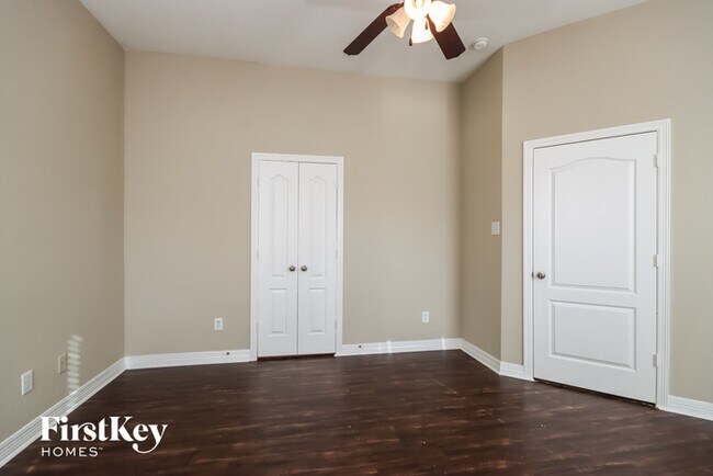 Building Photo - 21630 Hansom Dr
