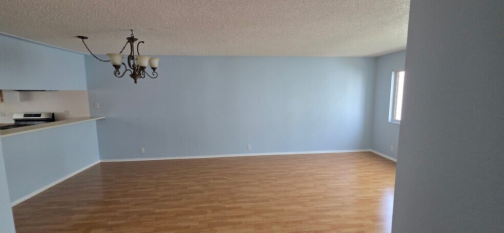 Building Photo - 125 Olive St