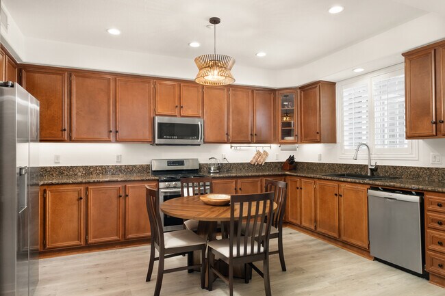 Building Photo - 1 Agave Ct