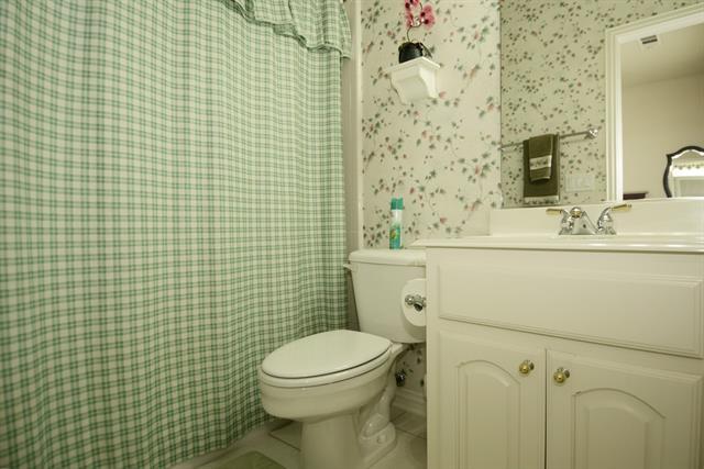 Building Photo - 8617 Orchard Hill Dr