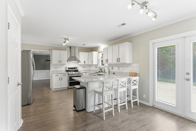 Building Photo - 10012 Double Tree Rd