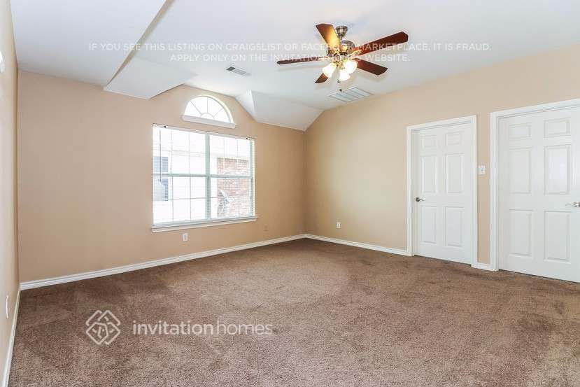Building Photo - 1406 Chateau Ln