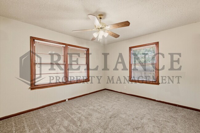 Building Photo - 641 North Mc Lean Boulevard