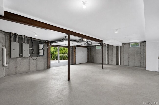 Building Photo - 17 Oceanview Dr
