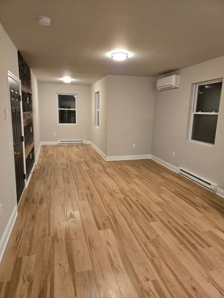 Building Photo - 2006 Washington Ave