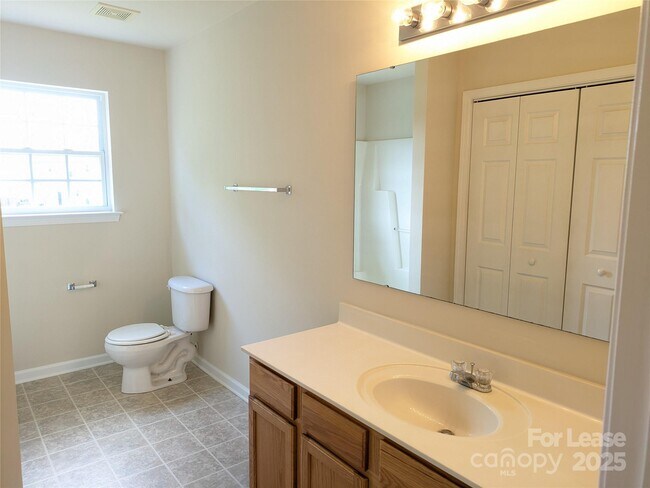 Building Photo - 117 Stallings Mill Dr