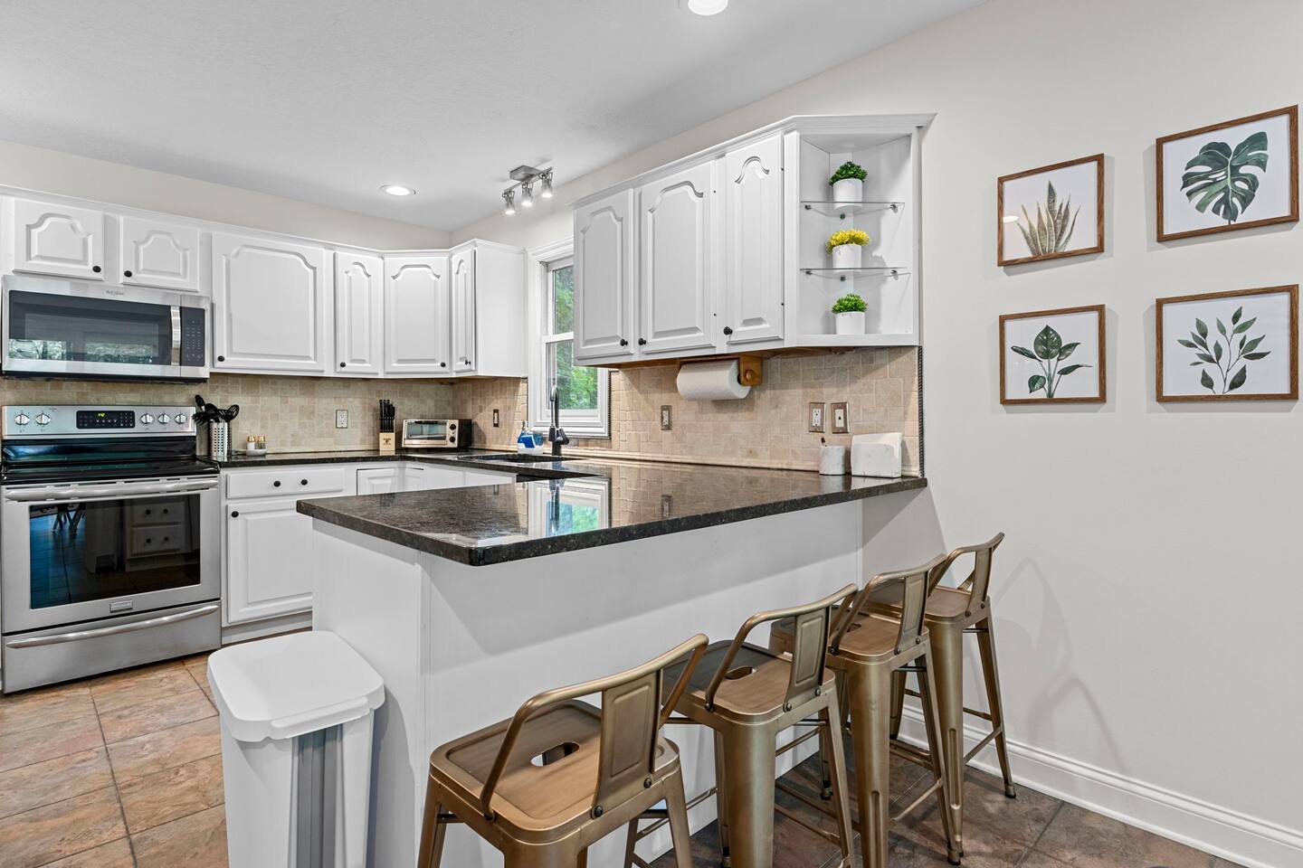 Building Photo - 154 Laurel Haven Rd