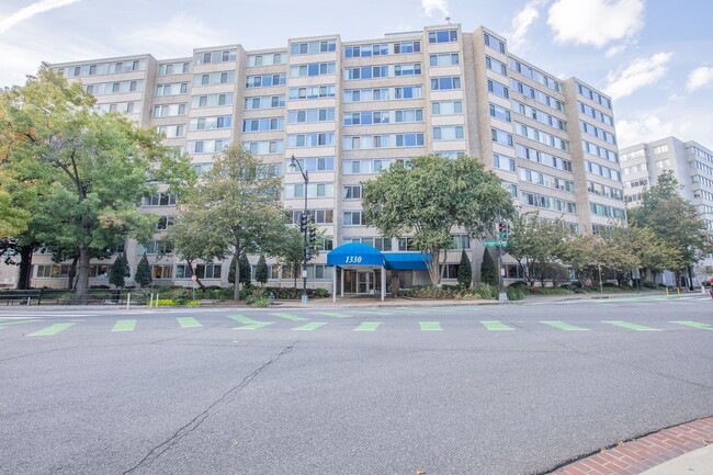 Primary Photo - Lovely Studio Condo Unit in Dupont Circle!