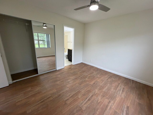 Master Bedroom - 819 Twin Lakes Dr