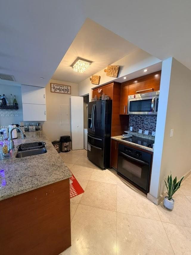 Building Photo - 1830 S Ocean Dr